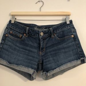 AMERICAN EAGLE Classic Denim Short Pockets 6